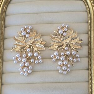 Anthropologie Pearl Bouquet Earrings NEW